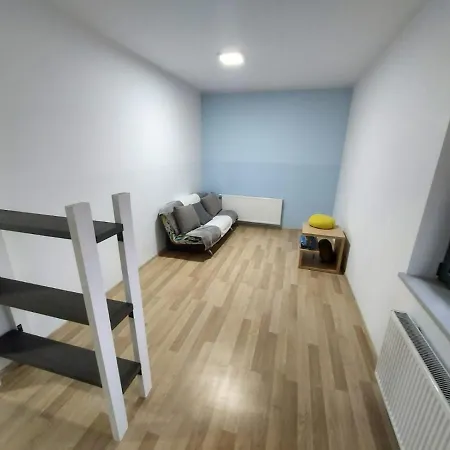 Galeria Kolorow - Apartament With A Garden